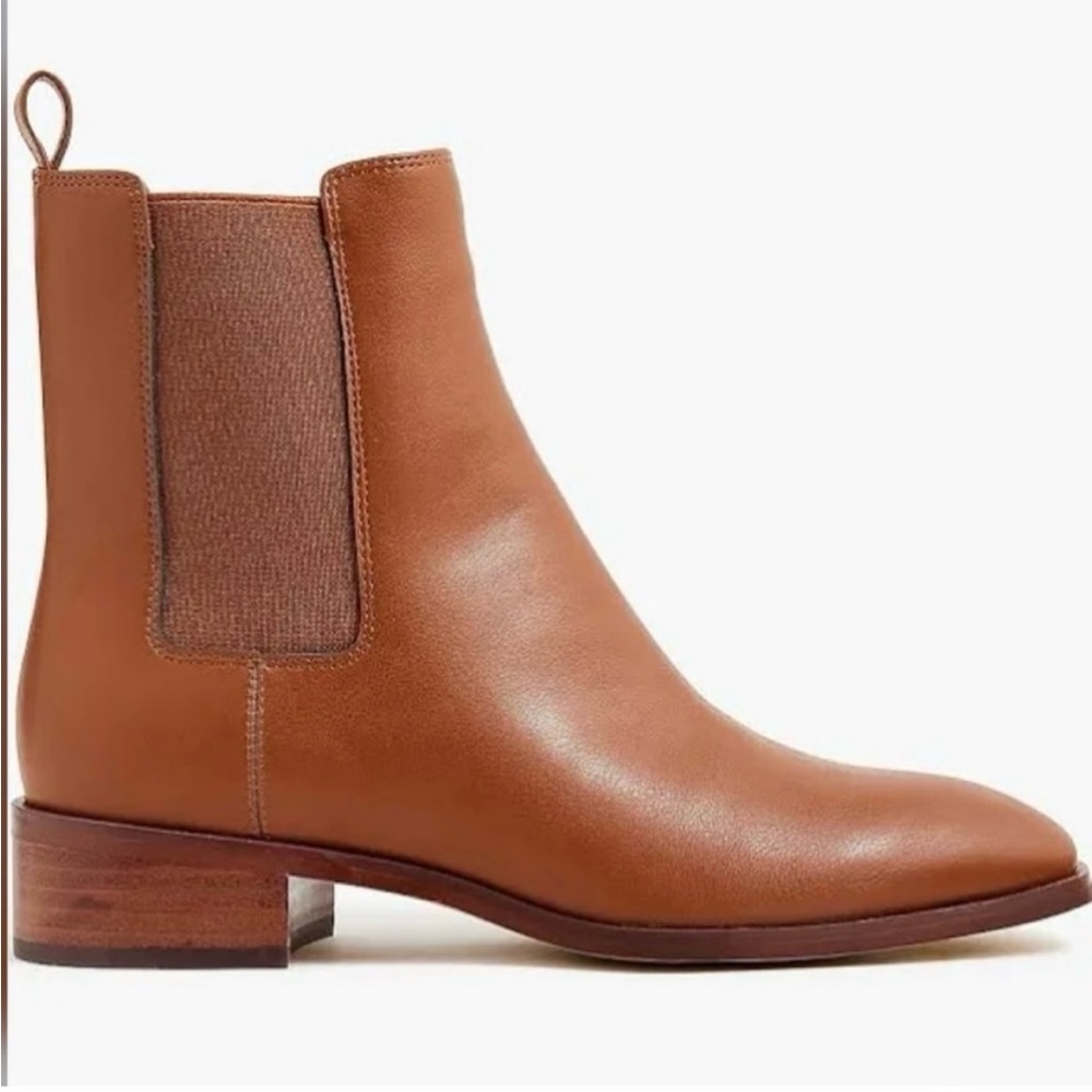 🆕- J. Crew-Chelsea Ankle Boot in Pecan. Size: 7 NWT-